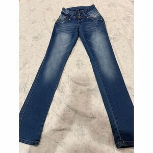 Tush push  Women's Distressed Straight Jeans Size 13 Blue Denim